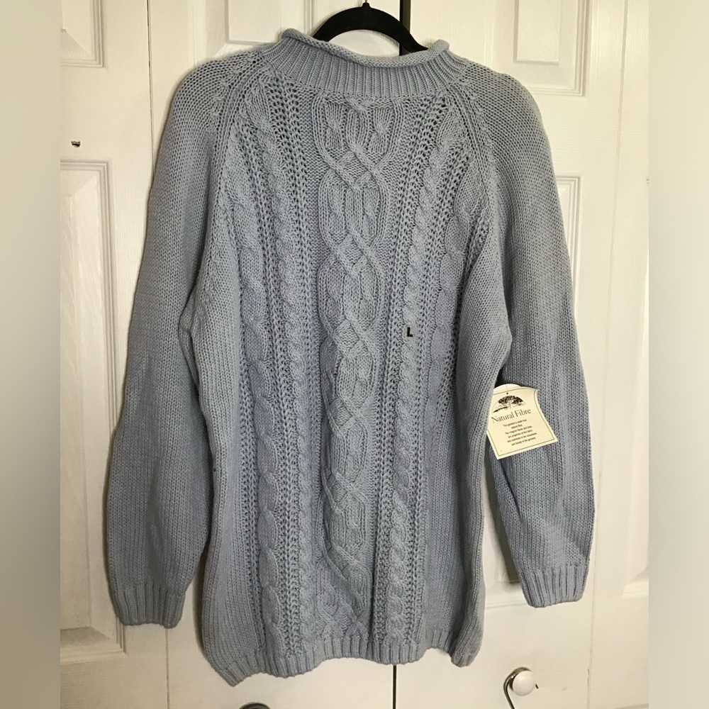 Maggie Lawrence  Women's Cable Knit Sweater NWT Sz. Large